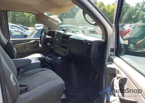 2012 Chevrolet Express G2500 из США, поврежденный, VIN 1GCWGFCA0C1170774